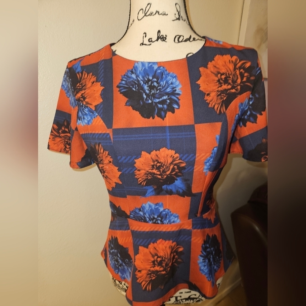Charry Collection Womans Red And Blue Blouse - Picture 2 of 10